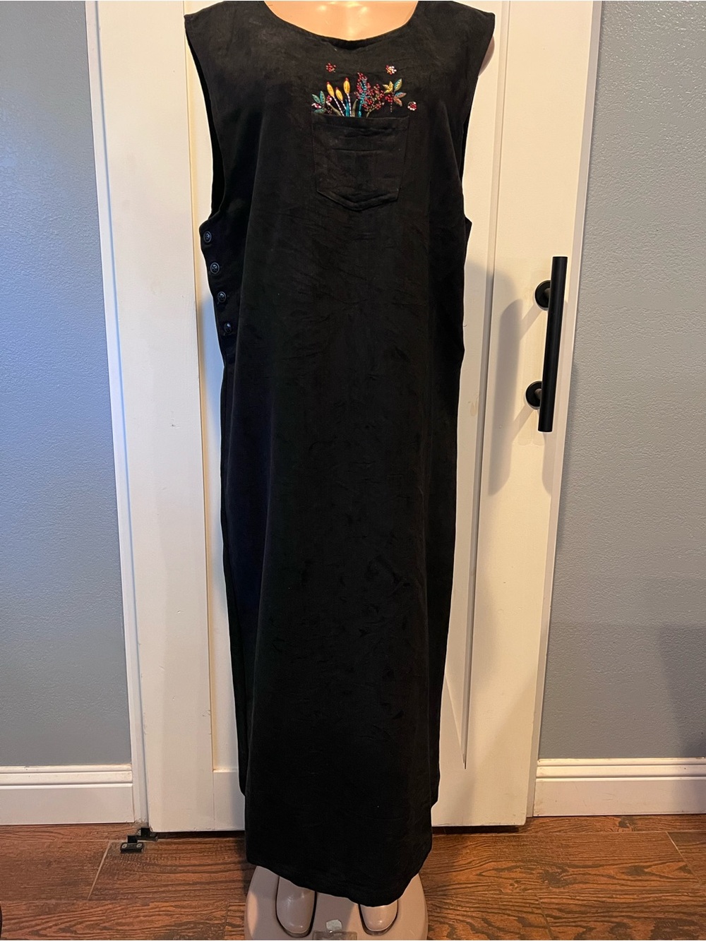 Preview International Black Sleeveless Maxi Midi dress w/Embroidered Pocket XL